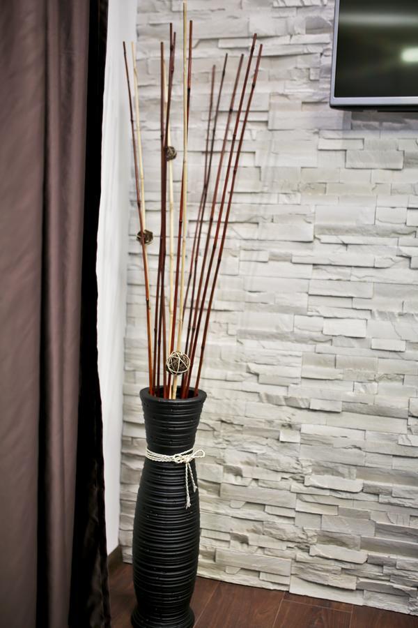 Relax 1&2 * Warna